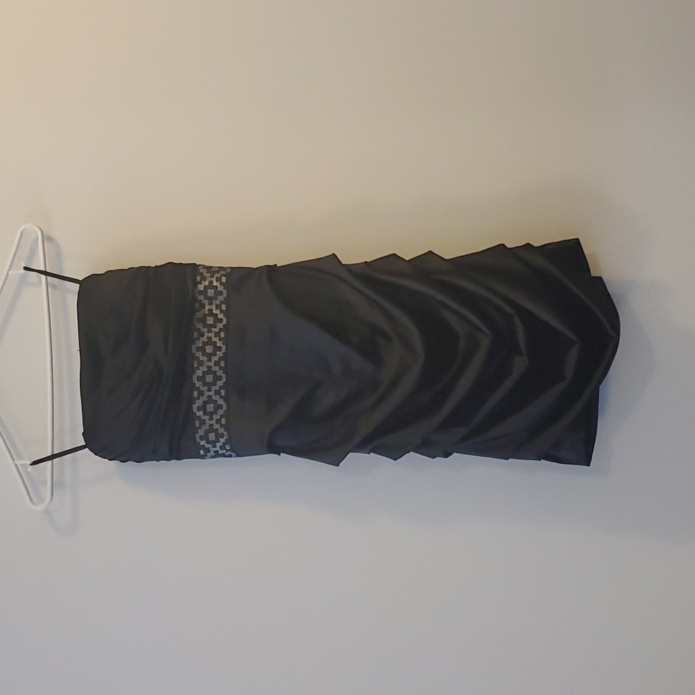 Strapless dress